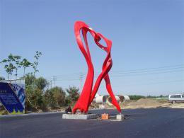 青島國際服裝城不銹鋼雕塑、石雕、玻璃鋼雕塑_濱州宏景雕塑有限公司