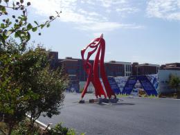 hj1733 不銹鋼雕塑—舞_青島國(guó)際服裝城不銹鋼雕塑、石雕、玻璃鋼雕塑_濱州宏景雕塑有限公司