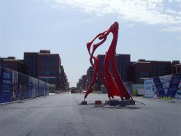 hj1734 不銹鋼雕塑—舞_青島國(guó)際服裝城不銹鋼雕塑、石雕、玻璃鋼雕塑_濱州宏景雕塑有限公司